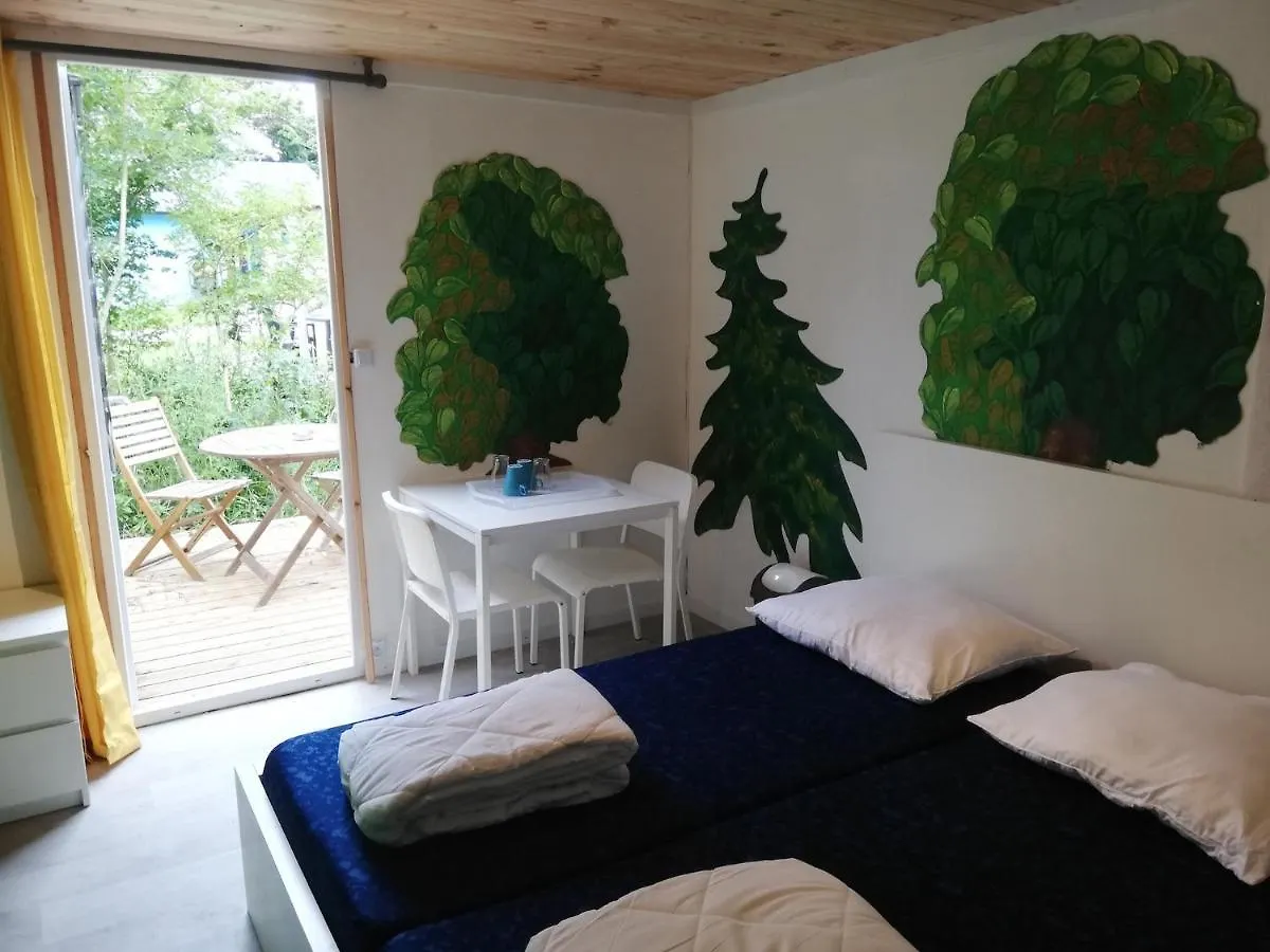 Camping Les Pieds Dans L'Eau Hotel Crozon
